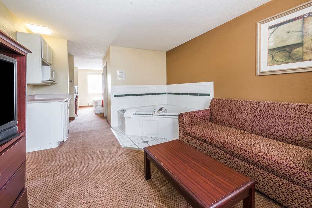 Super 8 By Wyndham Indianapolis/Ne/Castleton Area Hotel Cameră foto