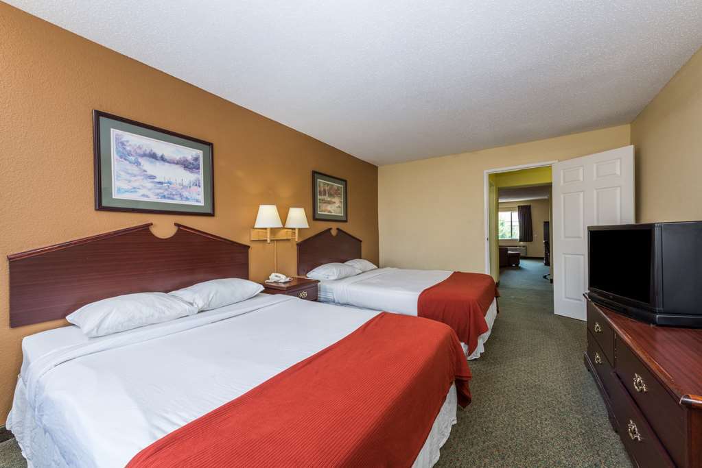 Super 8 By Wyndham Indianapolis/Ne/Castleton Area Hotel Cameră foto